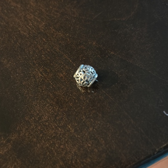 Pandora charm- like new! - Picture 4 of 5